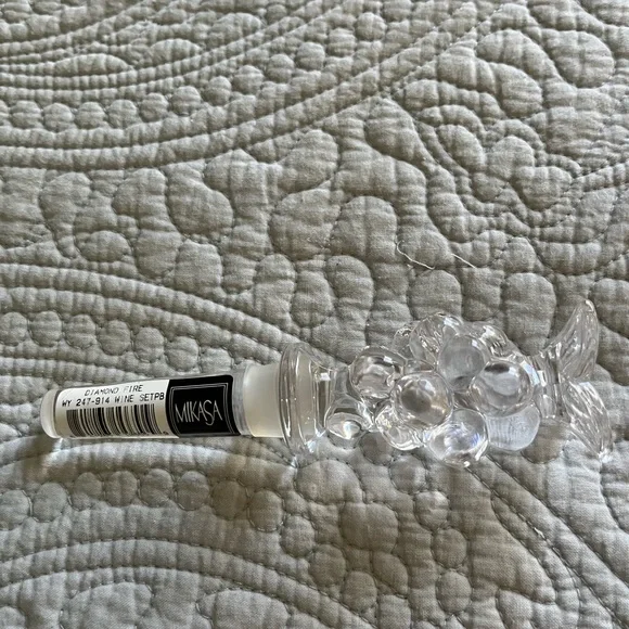 Mikasa Diamond Fire Crystal Wine Set - Picture 4 of 4